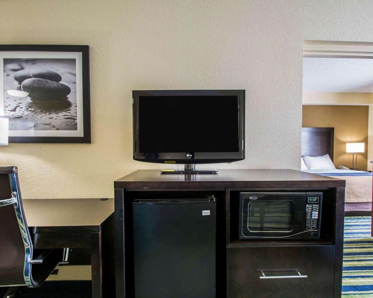 Comfort Inn & Suites Lantana - West Palm Beach South Bagian luar foto