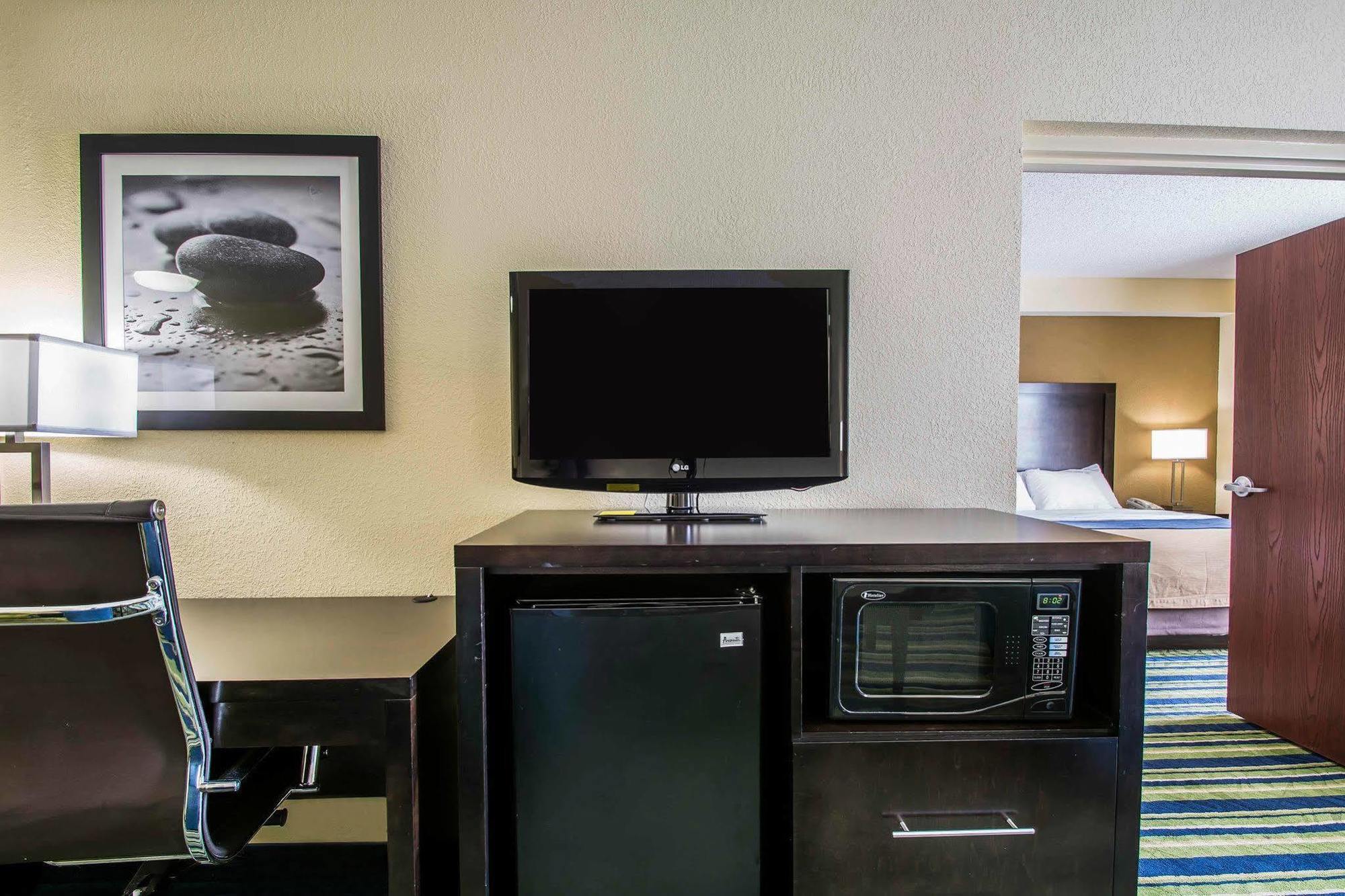 Comfort Inn & Suites Lantana - West Palm Beach South Bagian luar foto